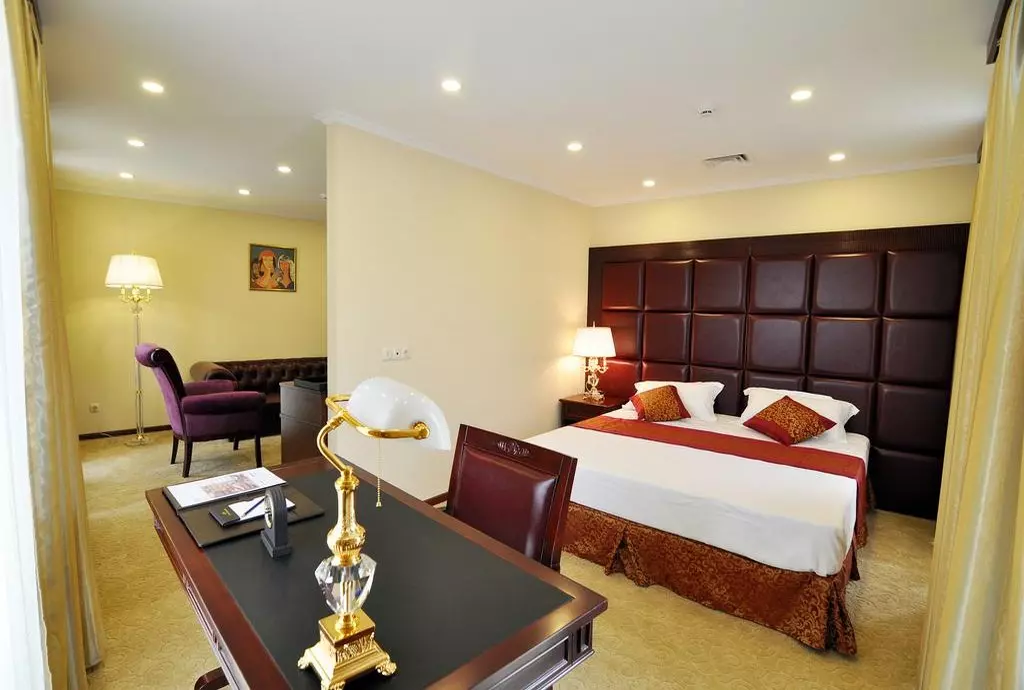 hotel velvet  tbilisi_shabavizparvaz_02.jpg hotel velvet  tbilisi_shabavizparvaz_02.jpg